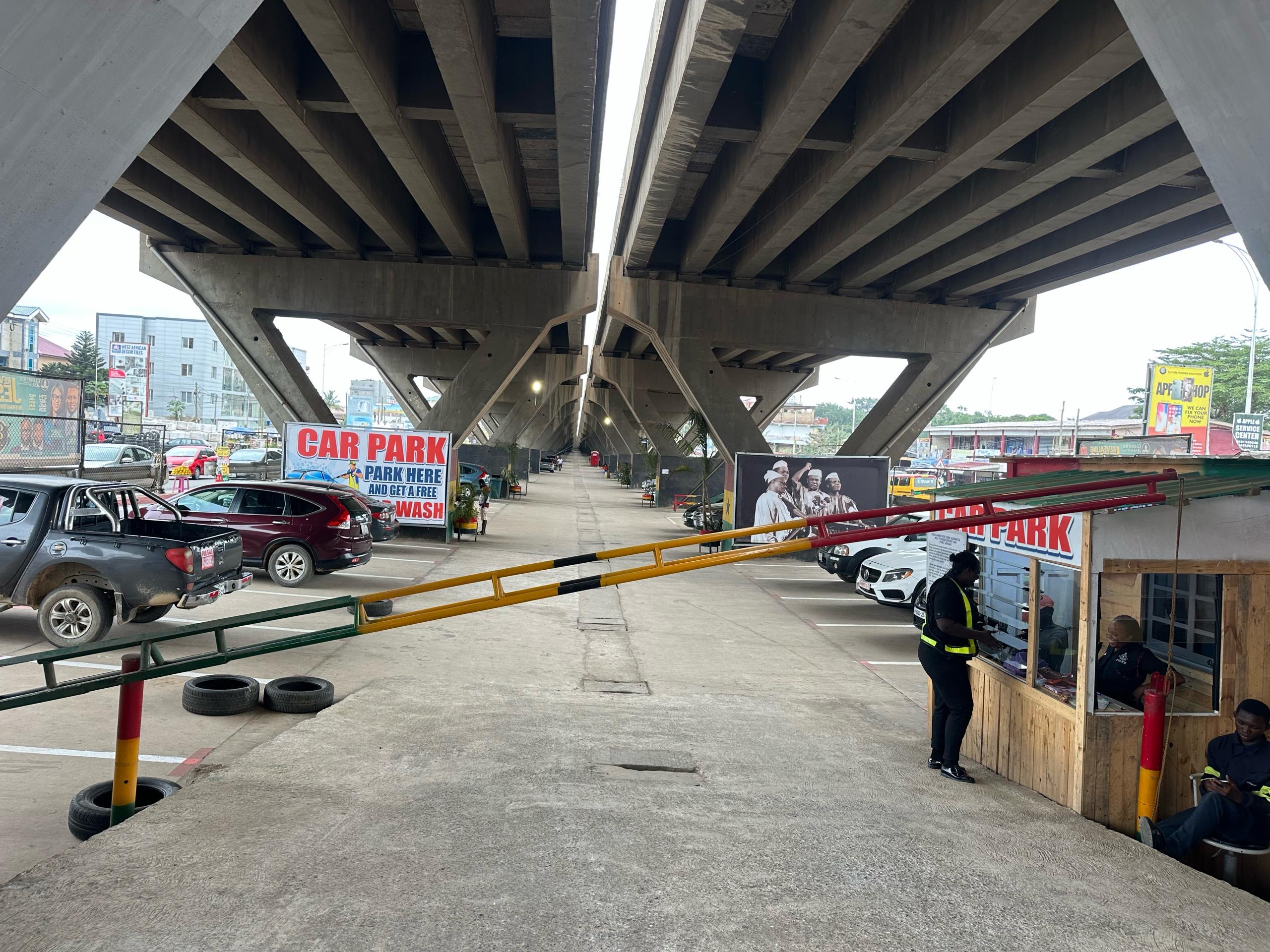 Mile 7 Underbridge Carpark entrance and security